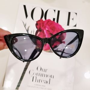 Women's Black Cat Eye Sunglasses